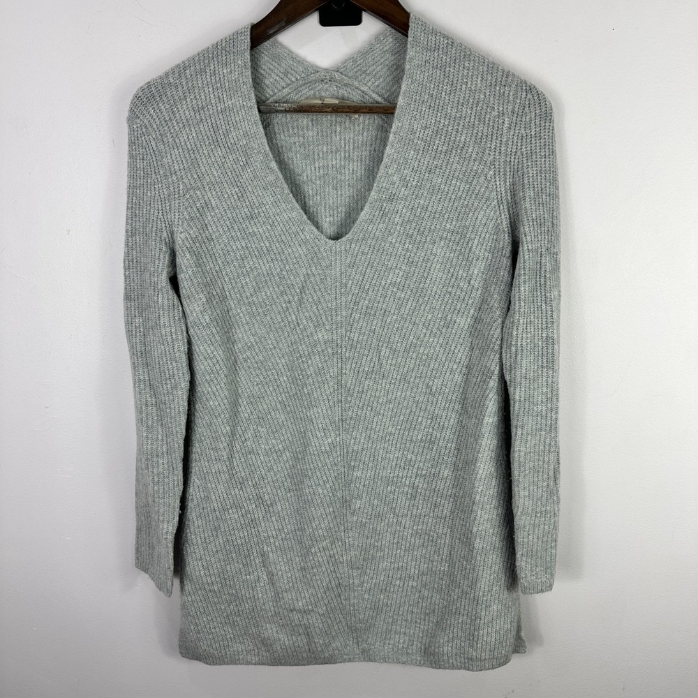 LOFT Sweater XS Gray V-Neck Ribbed Merino Wool Blend‎ Minimalist Cozy Chic